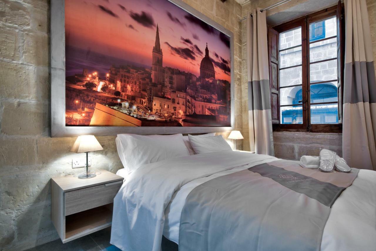Laparelli Suites: Luxury 2 Guest house *