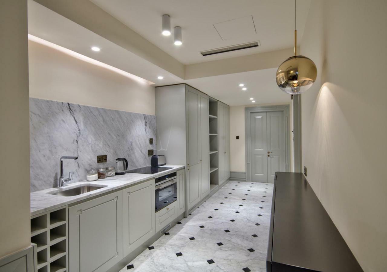 10 Strait Street Apartment Valletta