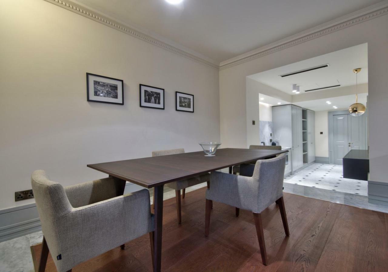 10 Strait Street Apartment Valletta
