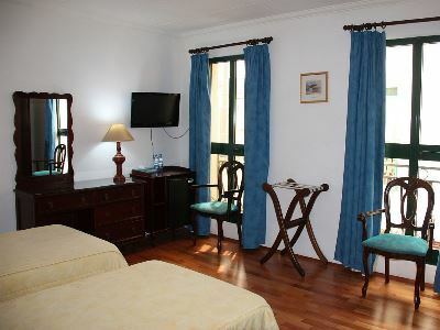 Castille Hotel