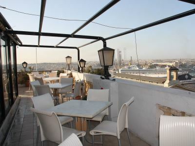 Hotel Castille 3*