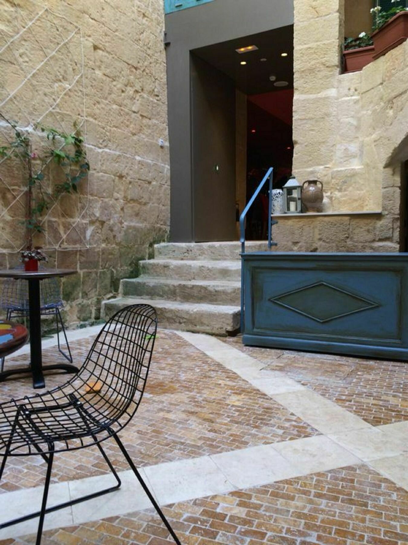 The Vincent Boutique