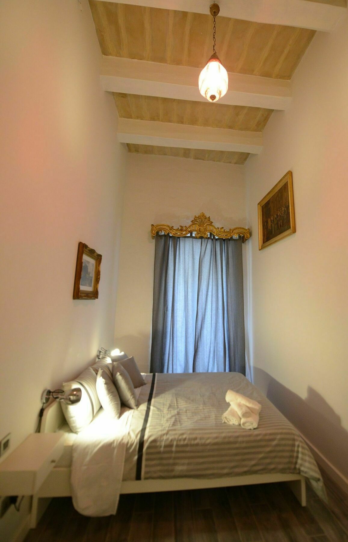 Paulos Aparthotel 4*