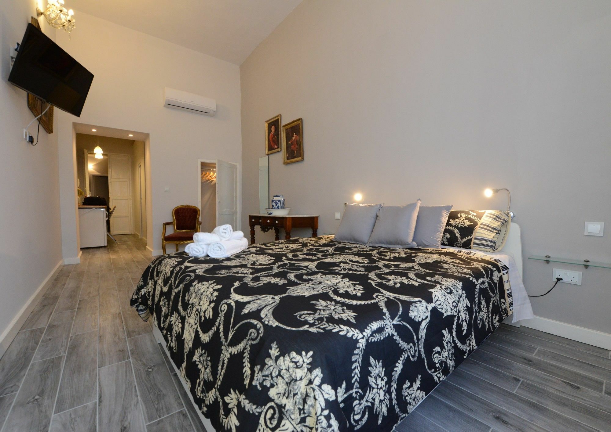 Aparthotel Paulos Valletta