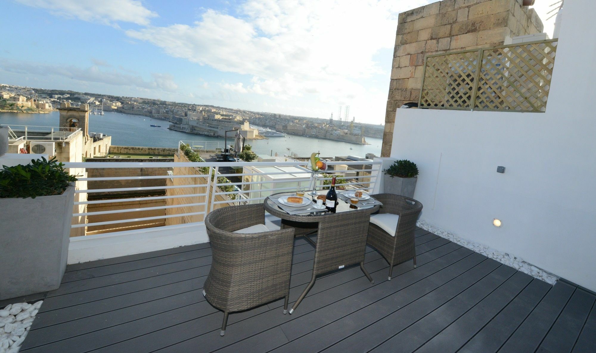Paulos Aparthotel