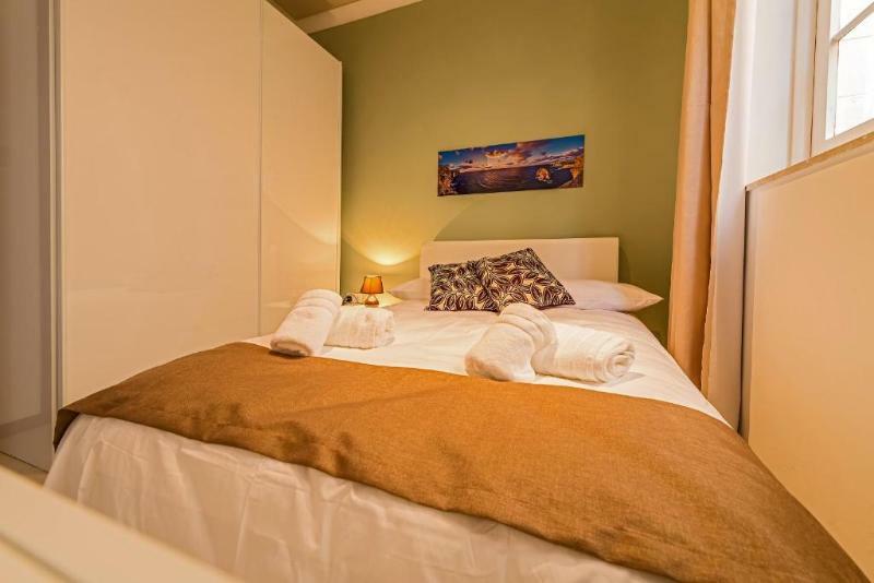 Merisi Aparthotel