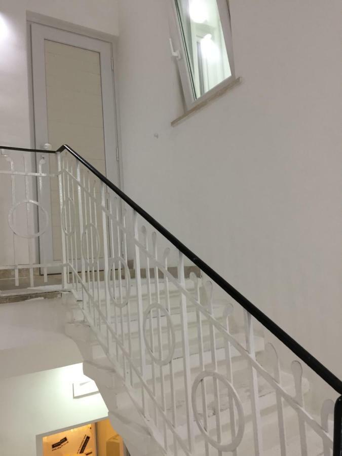 Spacious Duplex - St.paul's