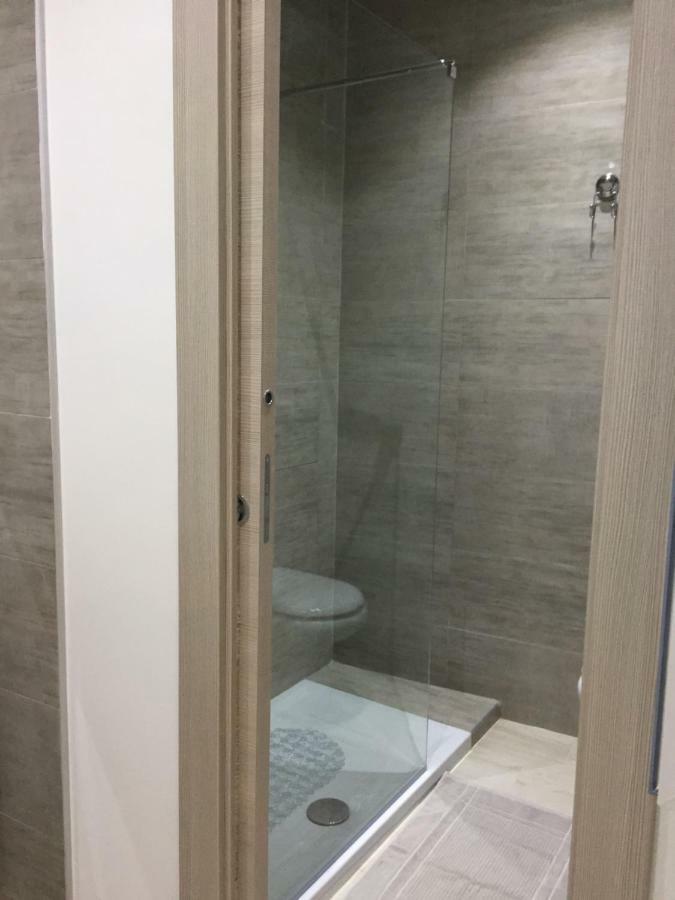 Spacious Duplex - St.paul's
