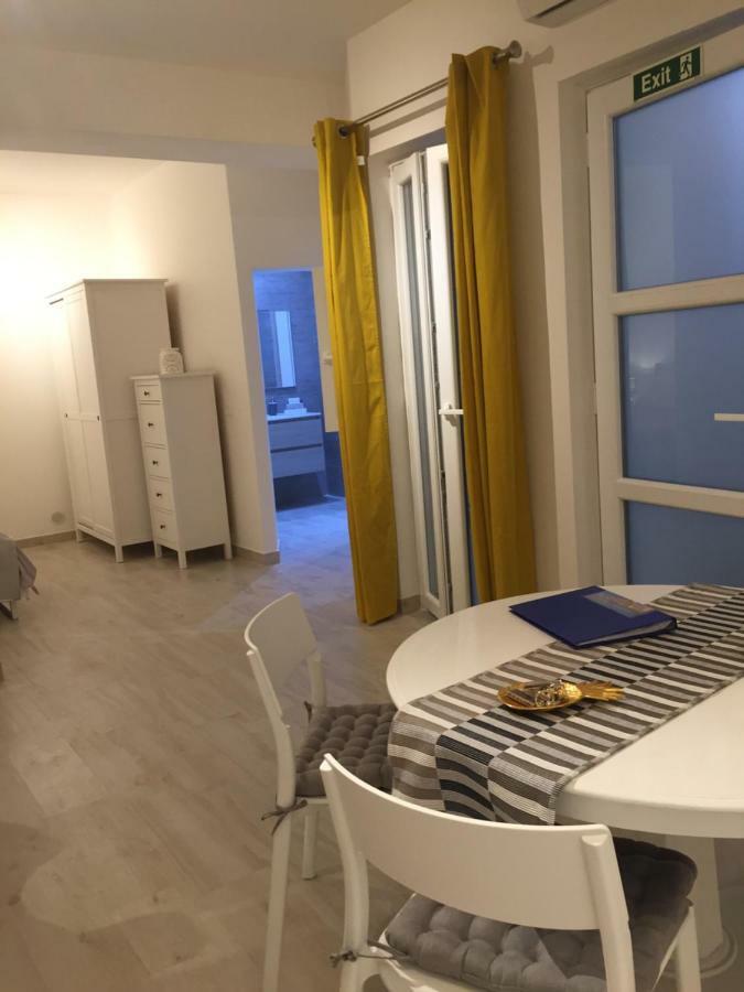 Spacious Duplex - St.paul's * Valletta