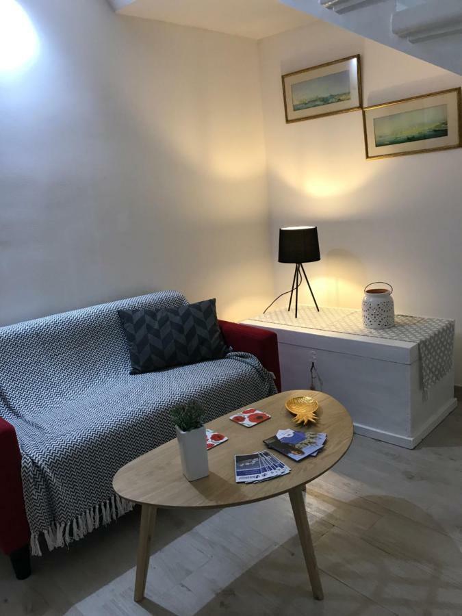 Spacious Duplex - St.paul's Valletta
