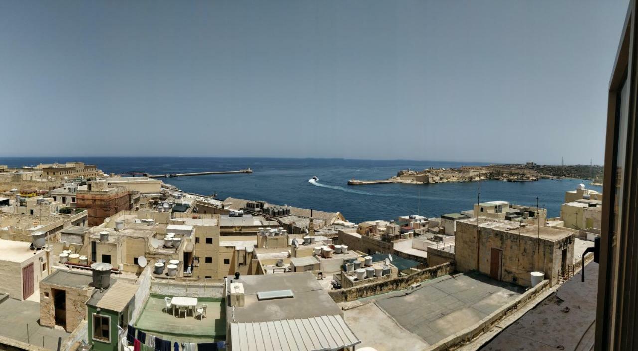 Sea View Large * Valletta