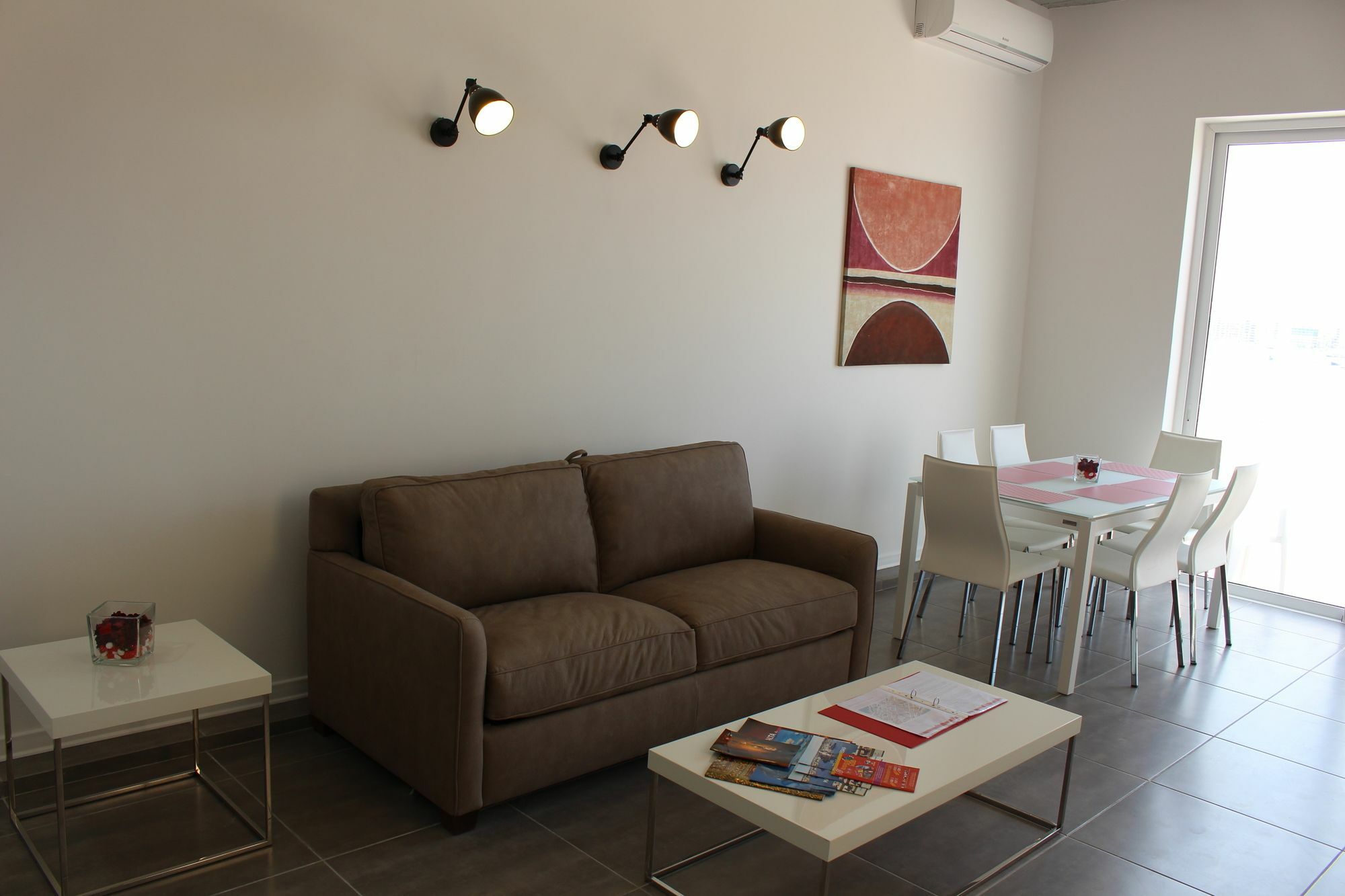 Apartment Boutique Living Standard Apts *