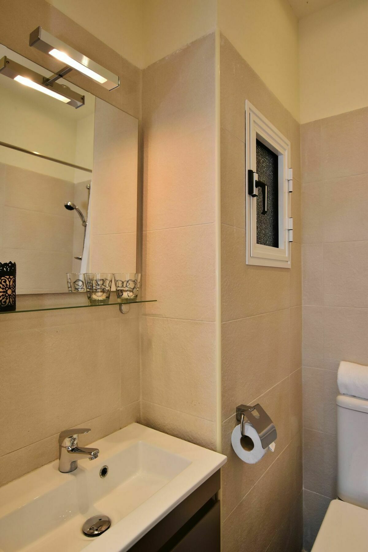 Boutique Living Standard Apts Apartment *