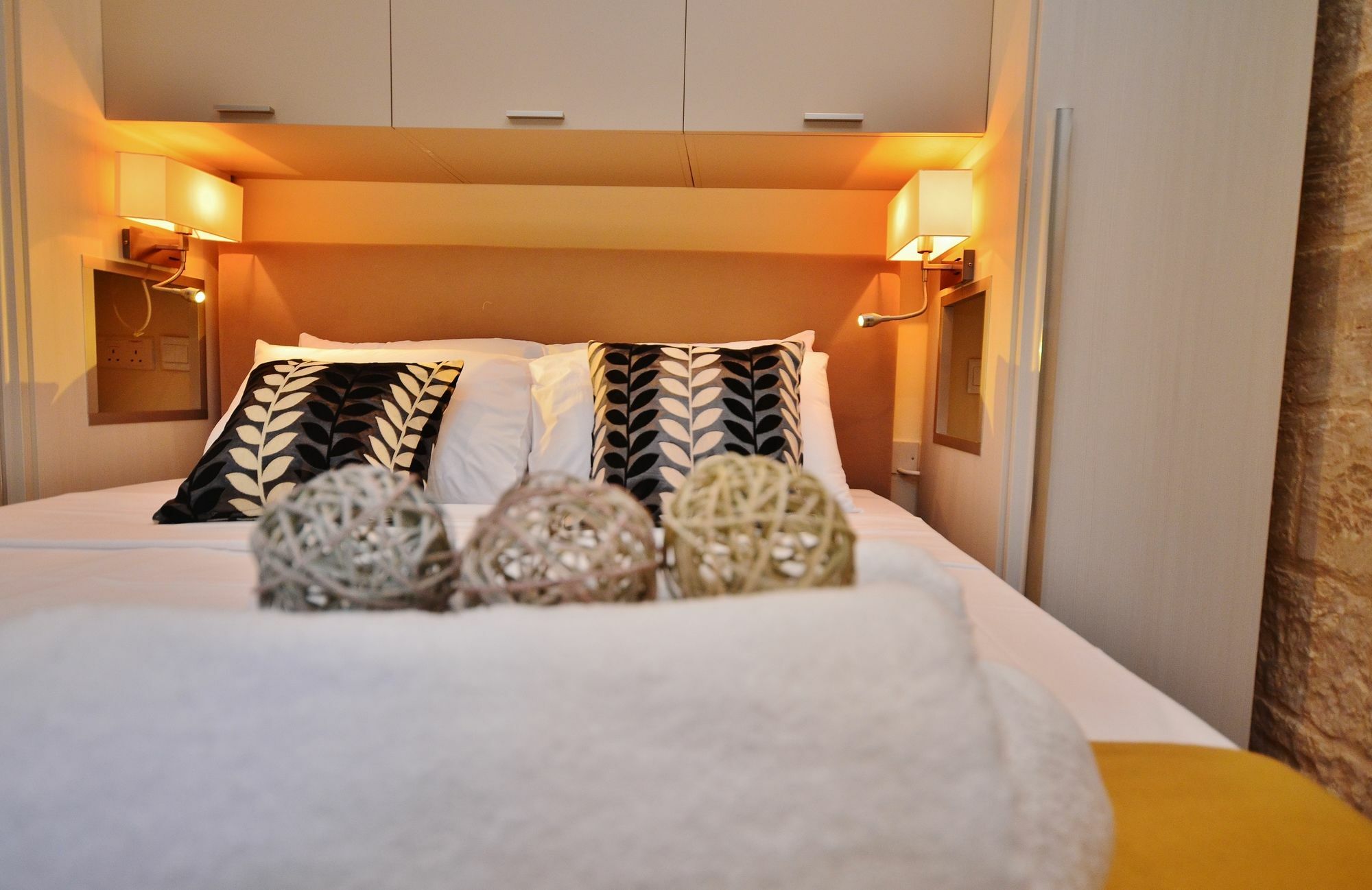 Apartment Boutique Living Standard Apts *