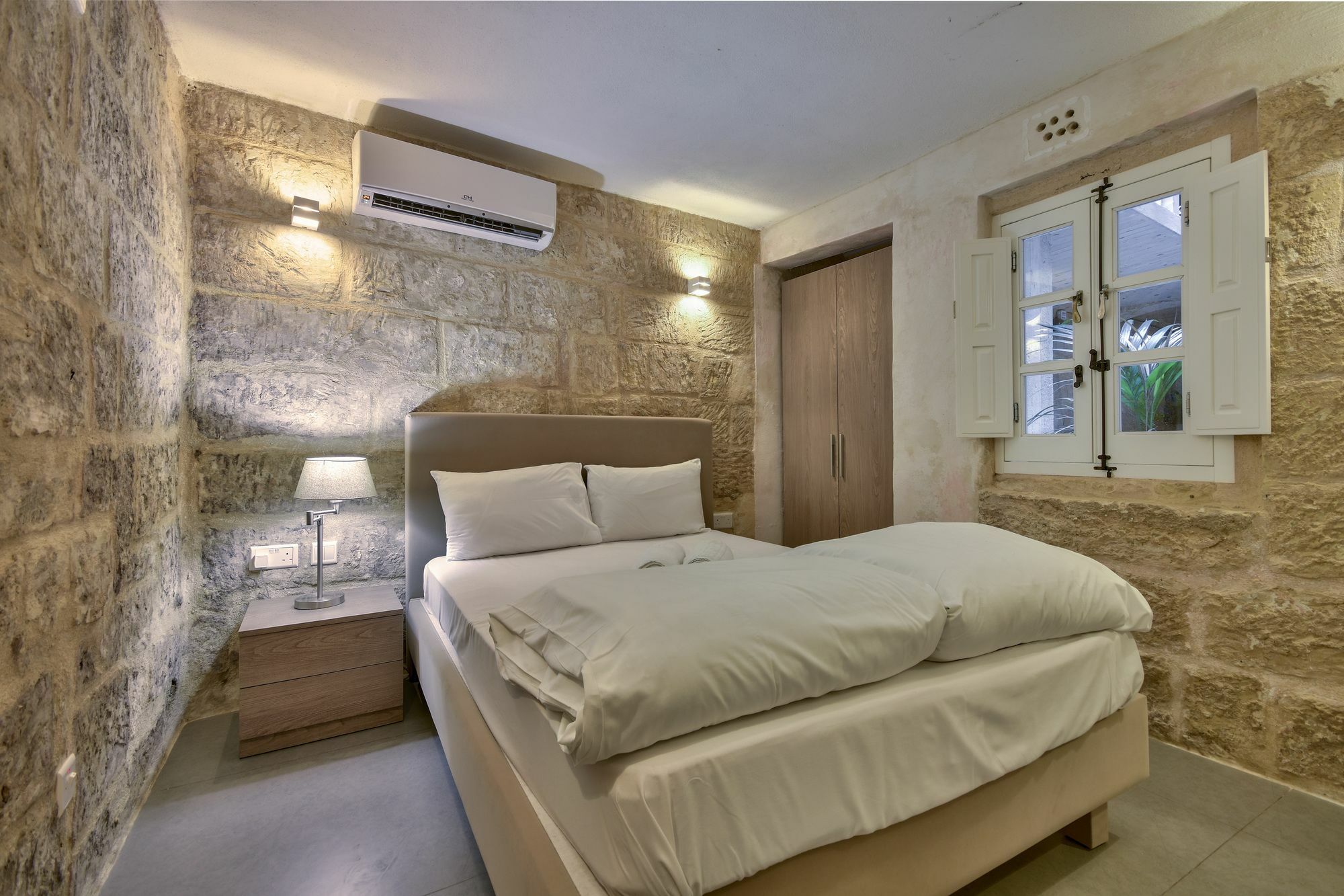 Apartment Boutique Living Standard Apts