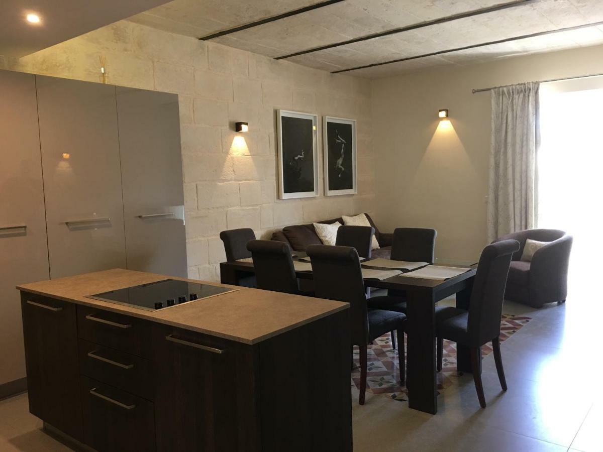 Orangerie Apartment