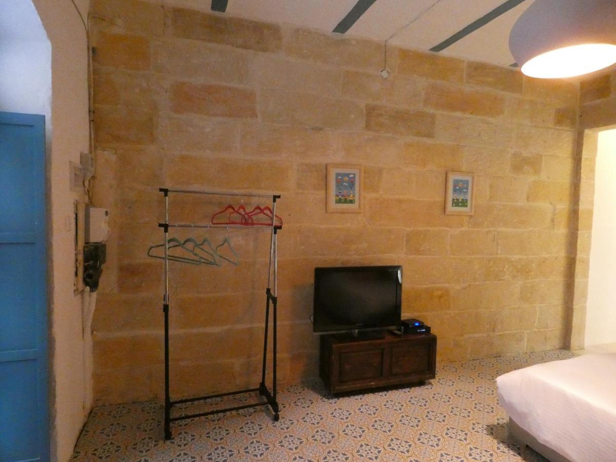 Zekka * Valletta