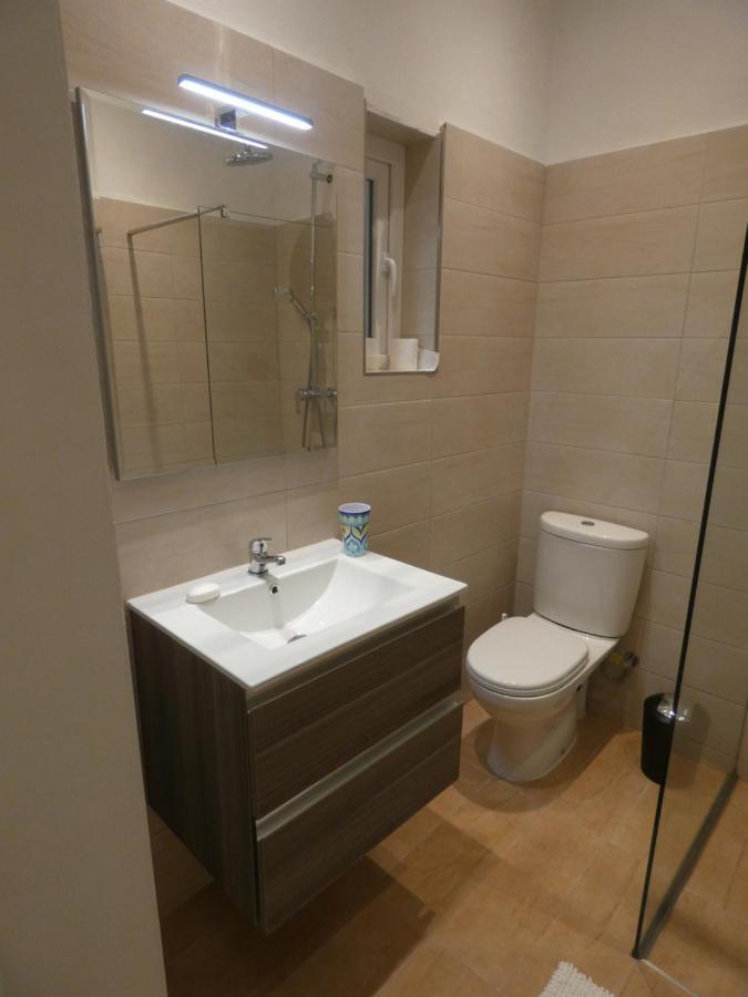 Zekka Apartment