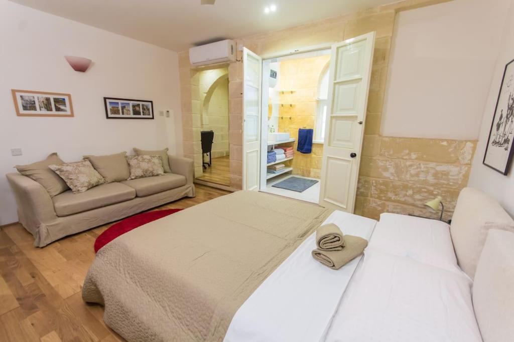 21, St. Andrew For 7 Holiday home Valletta