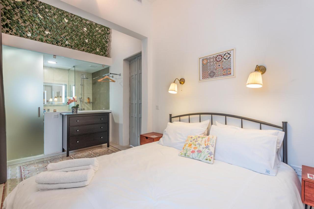 Harbour Heights Apartment
