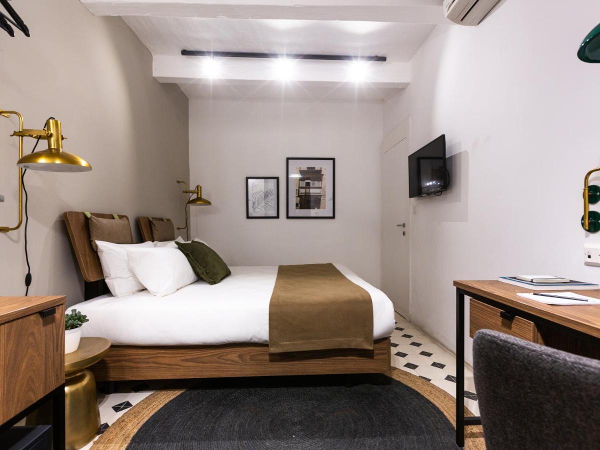 Hotel Merchant